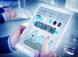 best financial accounting software 1 300x220 - تفاوت های اصلی حسابداری بازرگانی با حسابداری دولتی